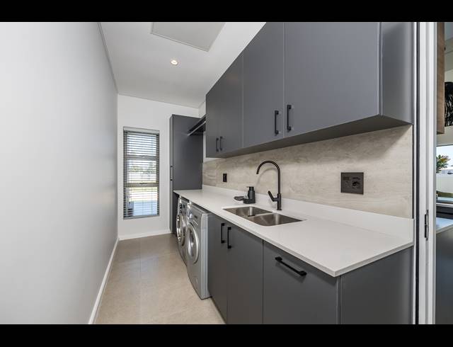 2 BEDROOM HOUSE FOR SALE IN HEIDERAND